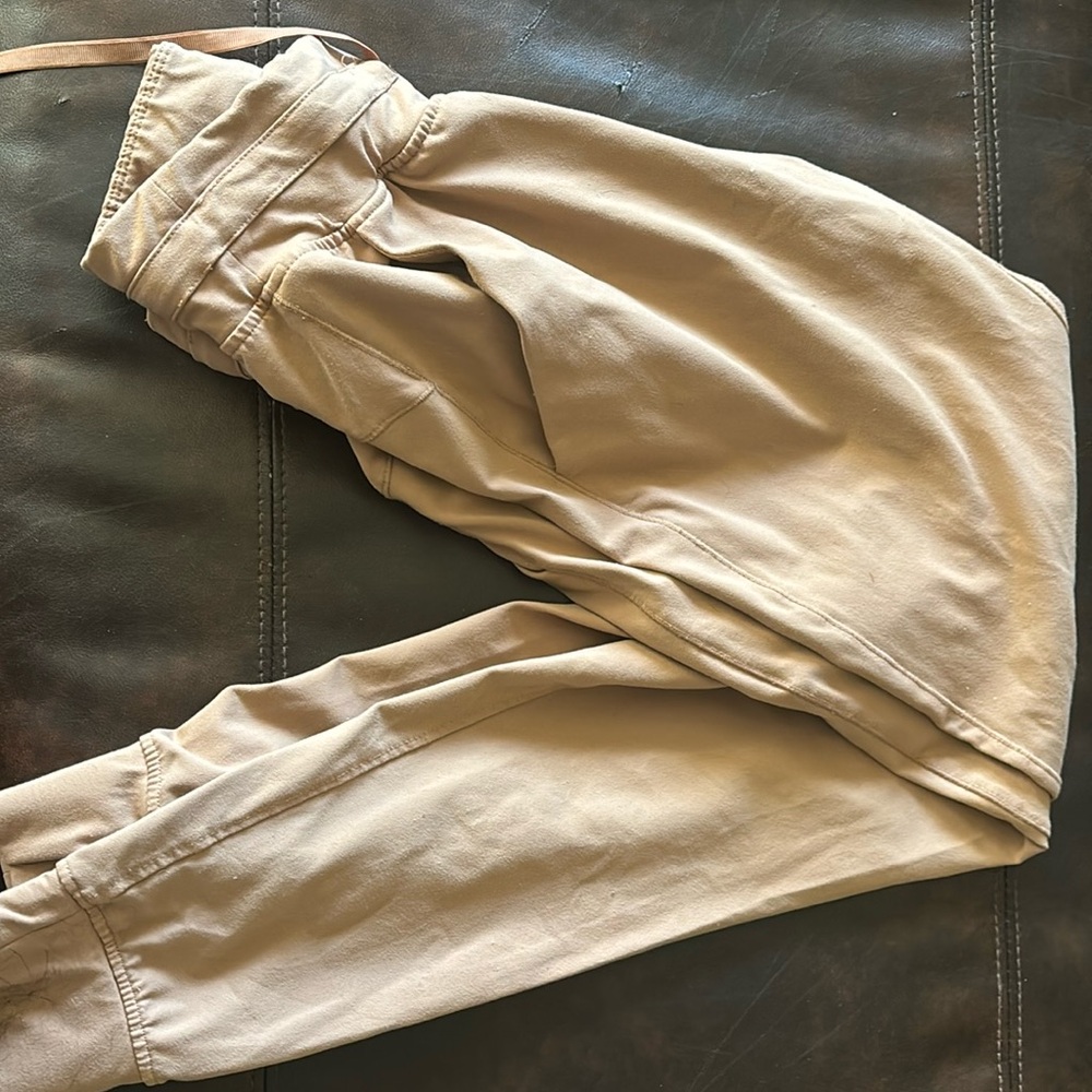 Zyia sweat pants from 2023 collection (discontinued)